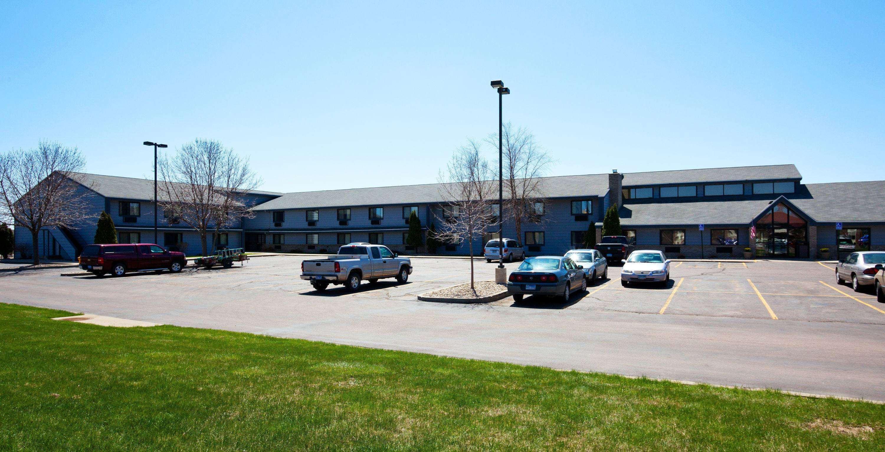 Econo Lodge Sioux Falls Empire Mall Exterior photo