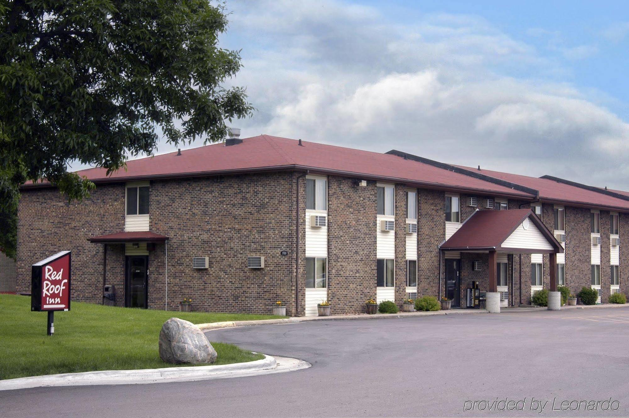 Econo Lodge Sioux Falls Empire Mall Exterior photo