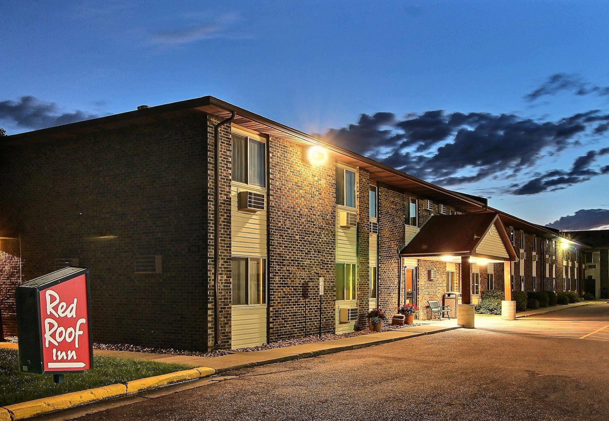 Econo Lodge Sioux Falls Empire Mall Exterior photo